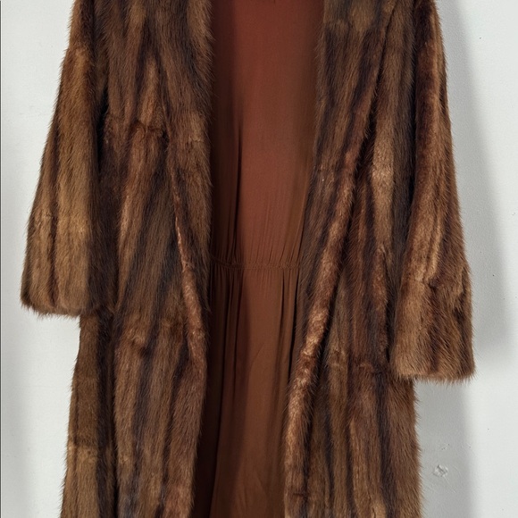 Vintage 50s Genuine Mink Fur Silk Lined Coat - Picture 4 of 11